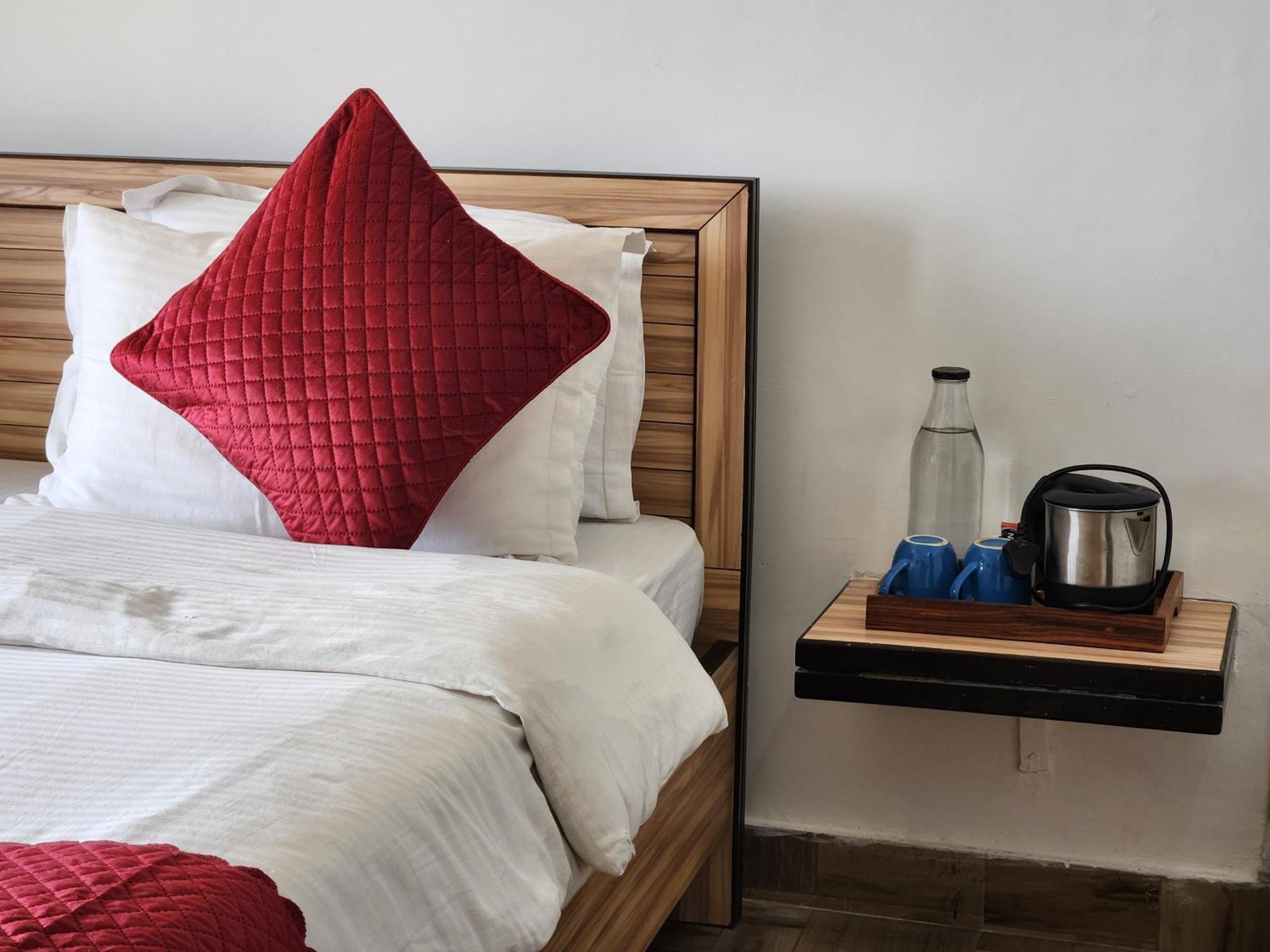 Mountain Golden Ray Apartman Mukteshwar Kültér fotó