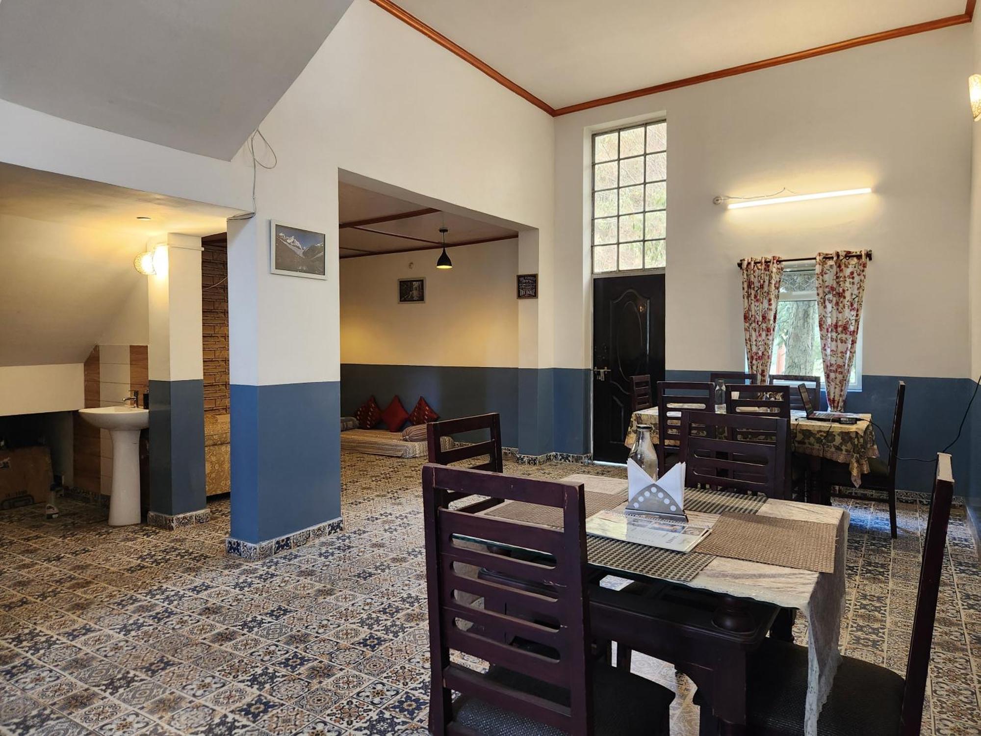Mountain Golden Ray Apartman Mukteshwar Kültér fotó