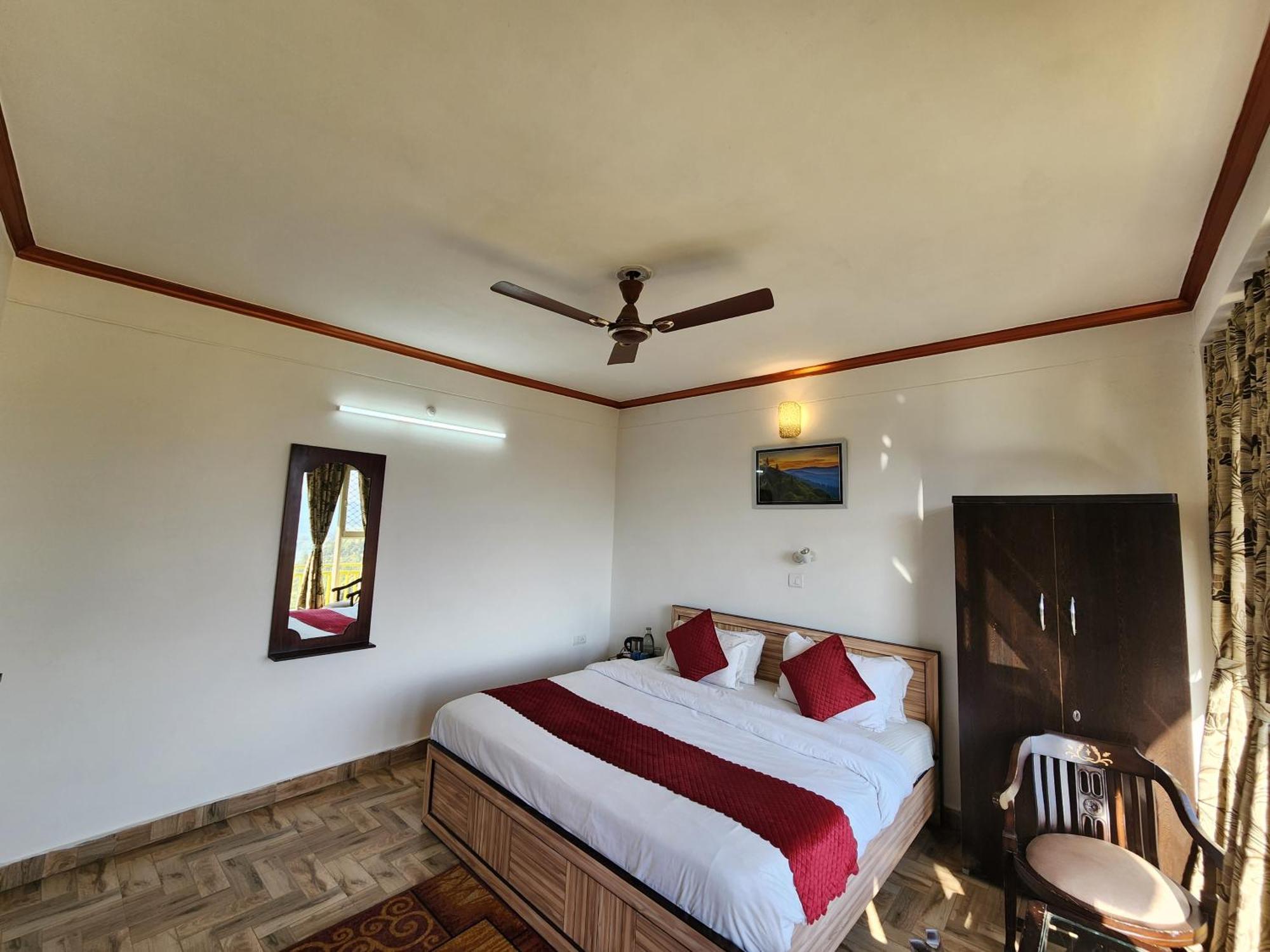 Mountain Golden Ray Apartman Mukteshwar Kültér fotó