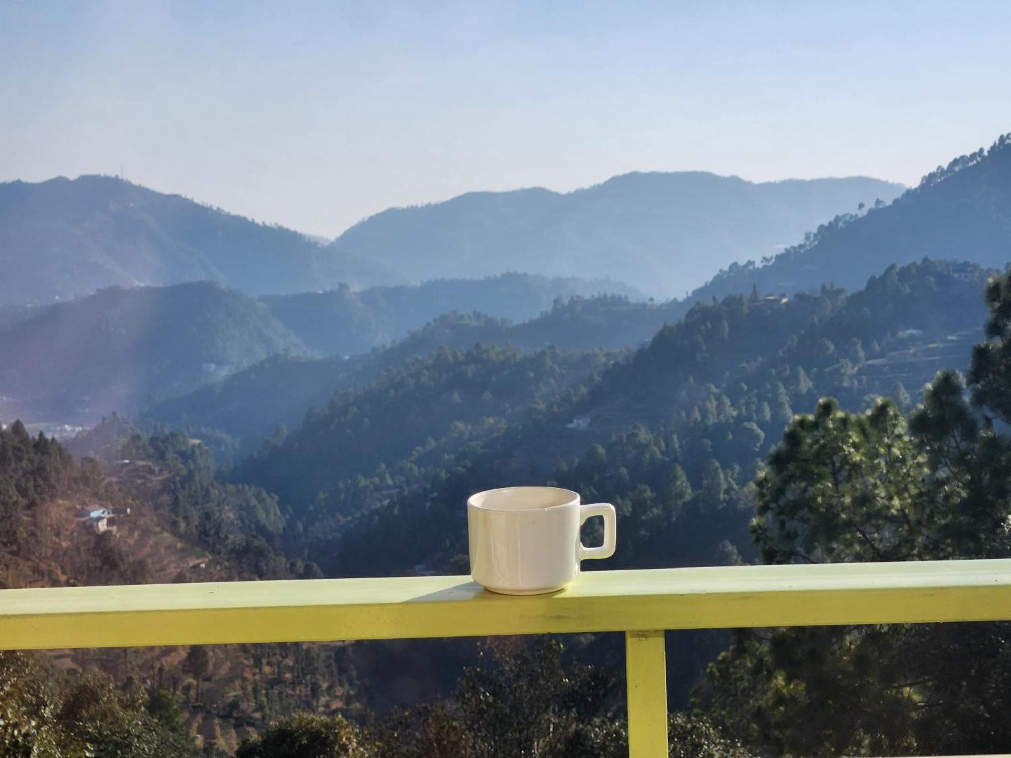 Mountain Golden Ray Apartman Mukteshwar Kültér fotó